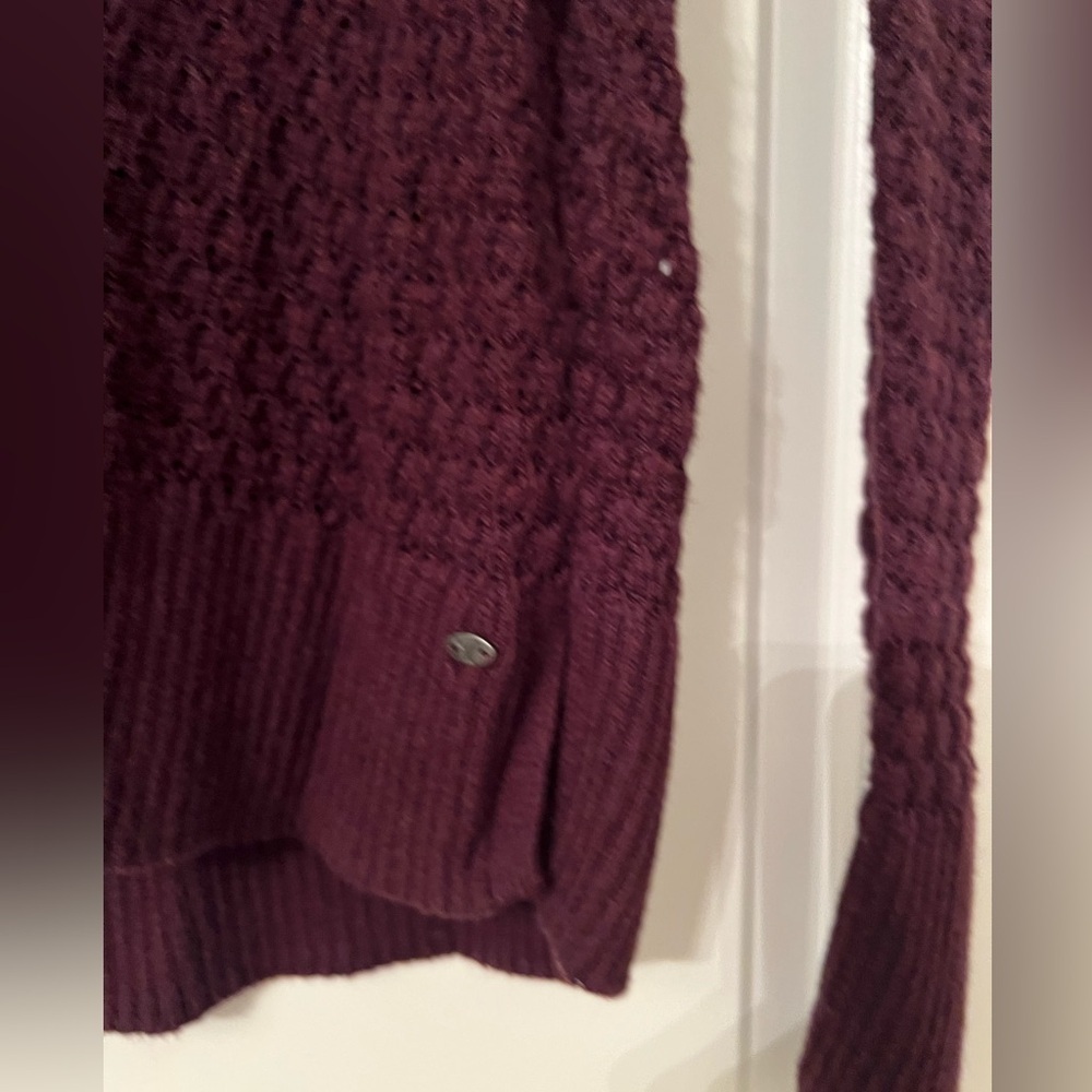 XS AMERICAN EAGLE KNIT LONG SLEEVE - Picture 4 of 5